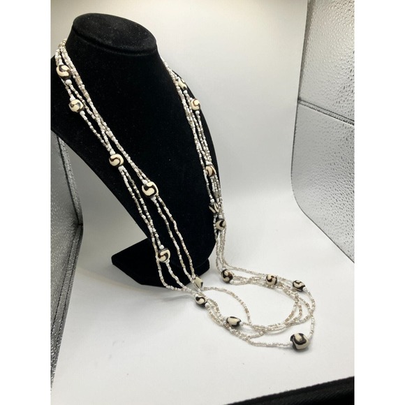 Black and White Pattern Beads & Seed Beads 4 Strand 33 3/8 Inch Necklace! - Picture 4 of 8